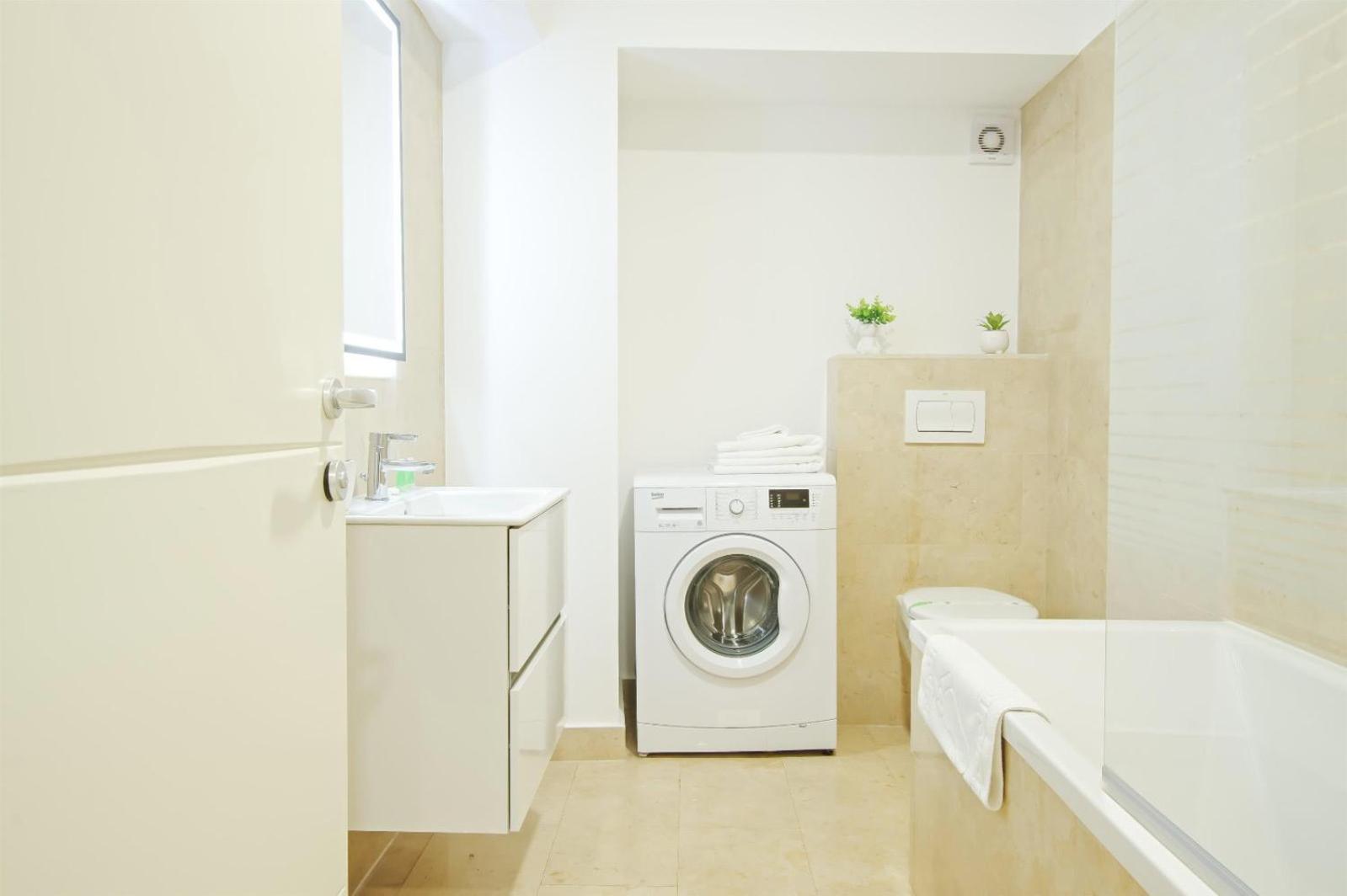 Himson-designer1 Apartment Iasi