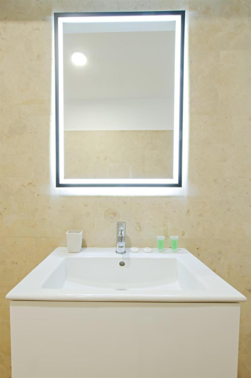 Himson-designer1 Iasi